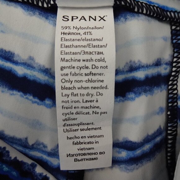 Spanx Sunshine Shorts Women's Size XL Blue White Stripe Pull On Slimming - Picture 6 of 8